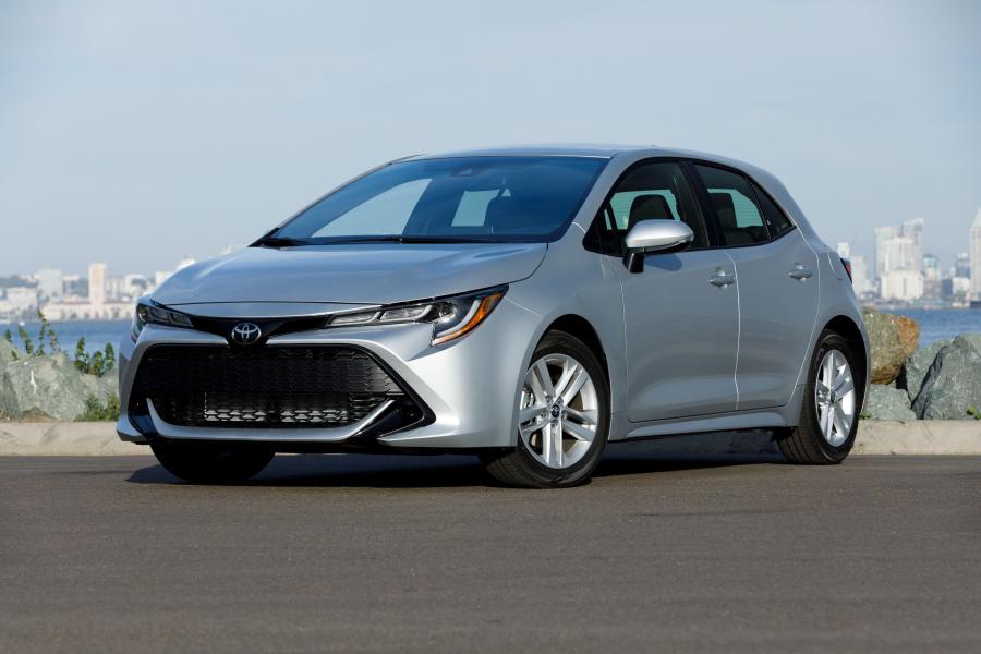  Toyota Corolla SE Hatchback 2018 года  (NA) (фото 1 из 30)